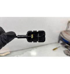 Serrure avant droit RENAULT CLIO 3