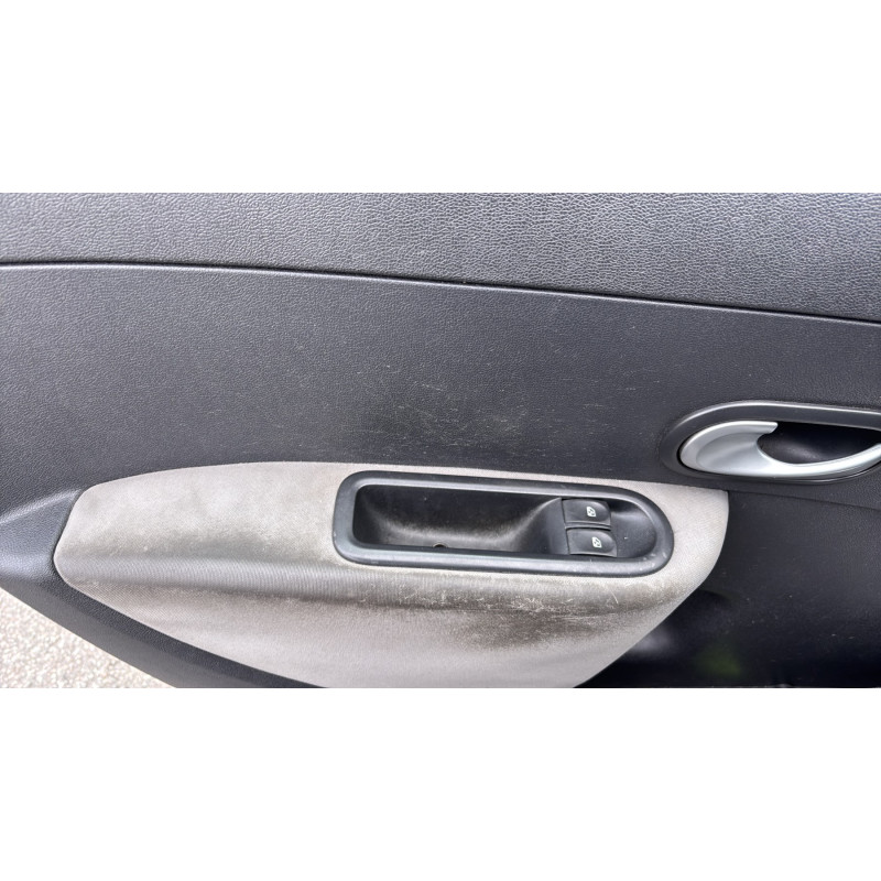 Serrure avant droit RENAULT CLIO 3 Photo n°16