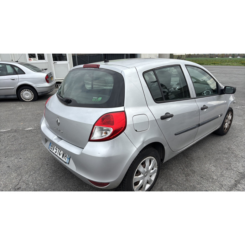 Boitier UCH RENAULT CLIO 3 Photo n°12