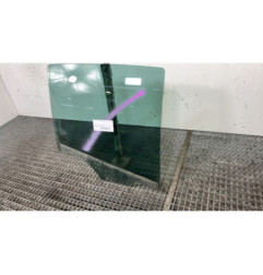 Vitre arriere droit RENAULT CLIO 3
