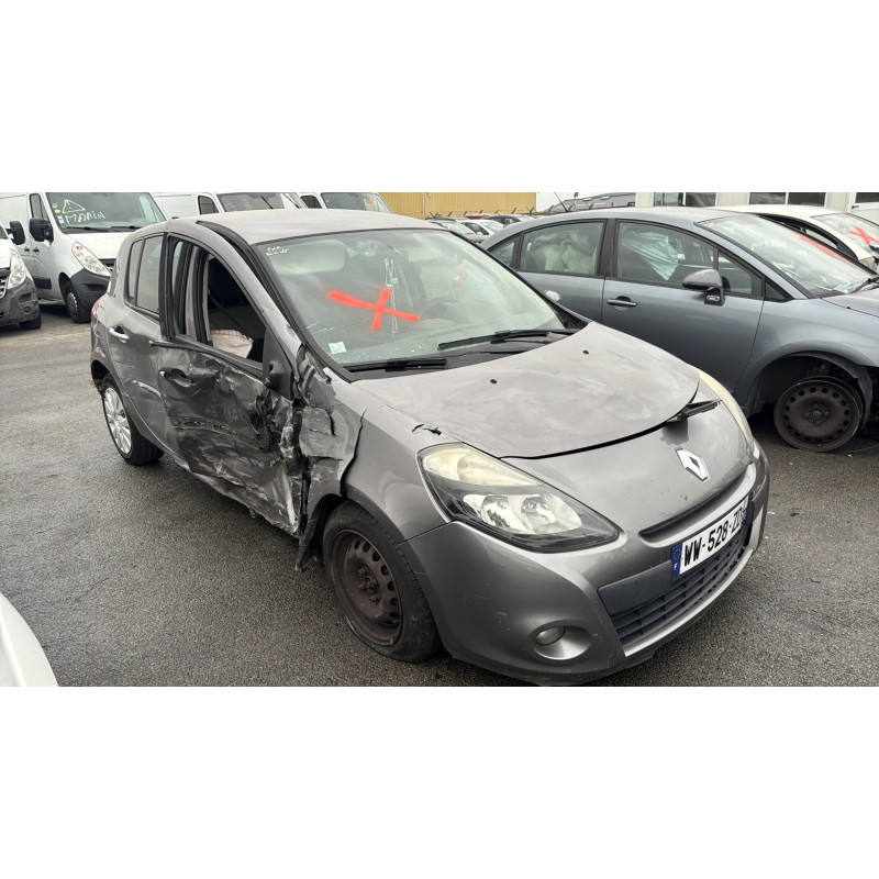 Vitre arriere droit RENAULT CLIO 3 Photo n°6