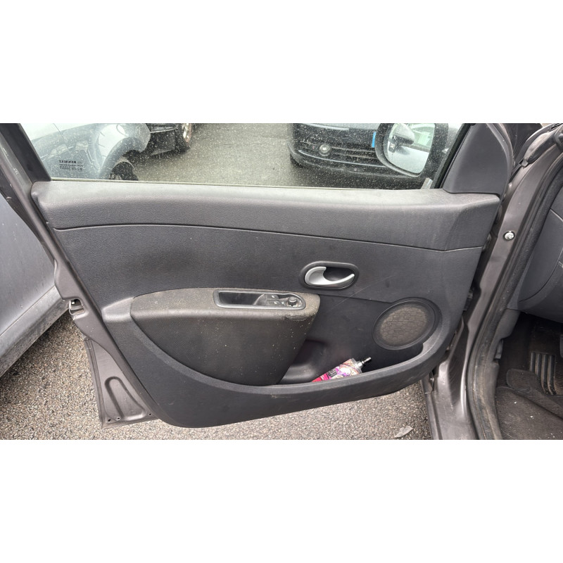Serrure arriere droit RENAULT CLIO 3 Photo n°13