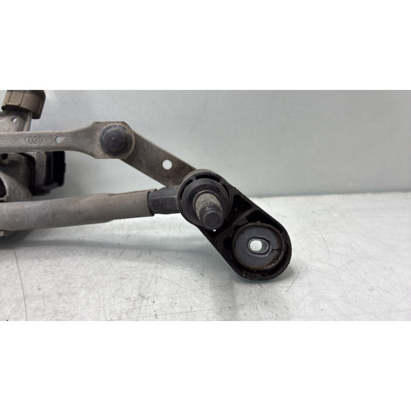 Moteur essuie glace avant RENAULT CLIO 3 Photo n°2