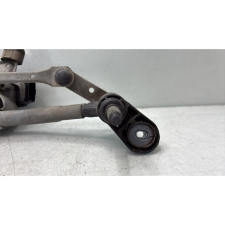 Moteur essuie glace avant RENAULT CLIO 3