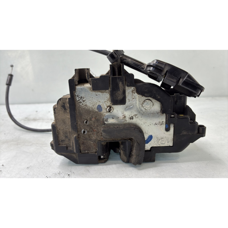 Serrure avant gauche RENAULT CLIO 3 Photo n°4