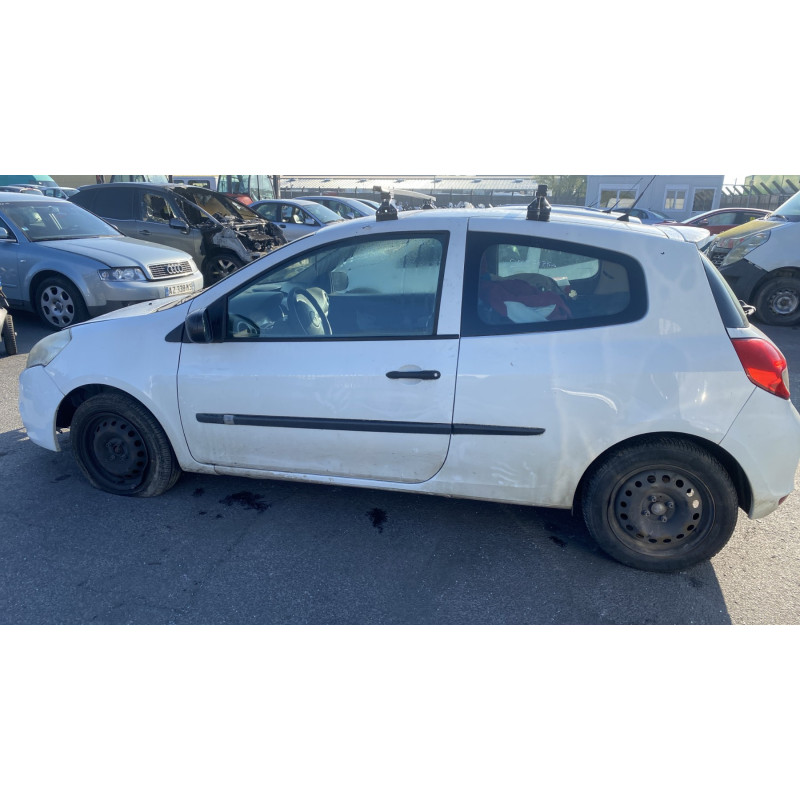Serrure avant gauche RENAULT CLIO 3 Photo n°13