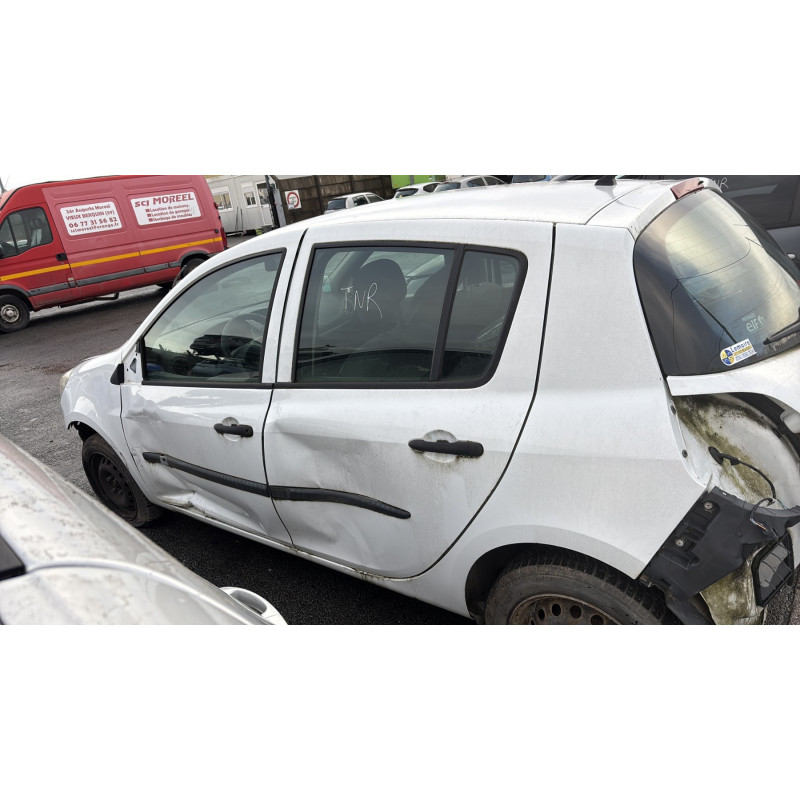 Aile avant droit RENAULT CLIO 3 Photo n°12