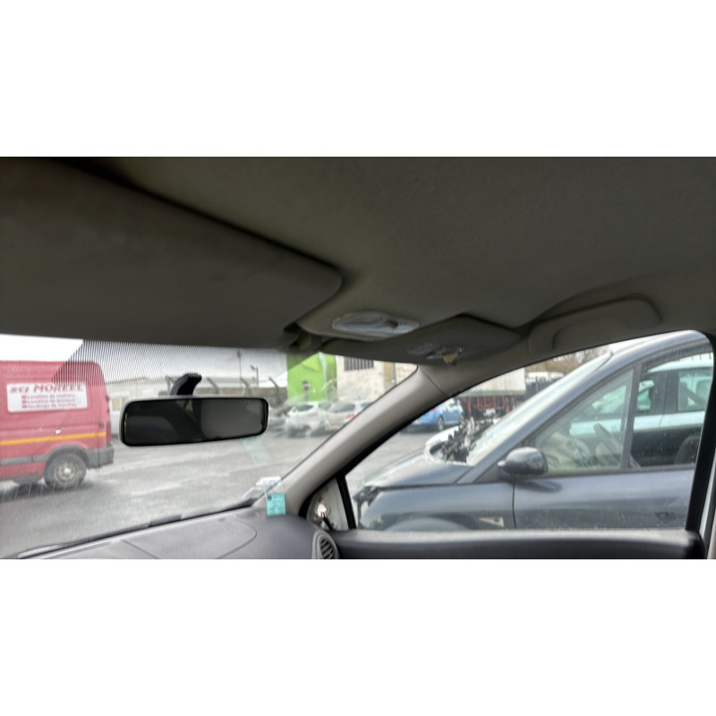 Aile avant gauche RENAULT CLIO 3 Photo n°18