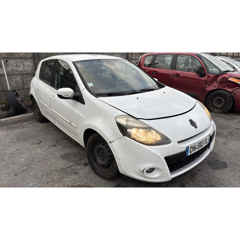 Trappe d'essence RENAULT CLIO 3 Photo n°6