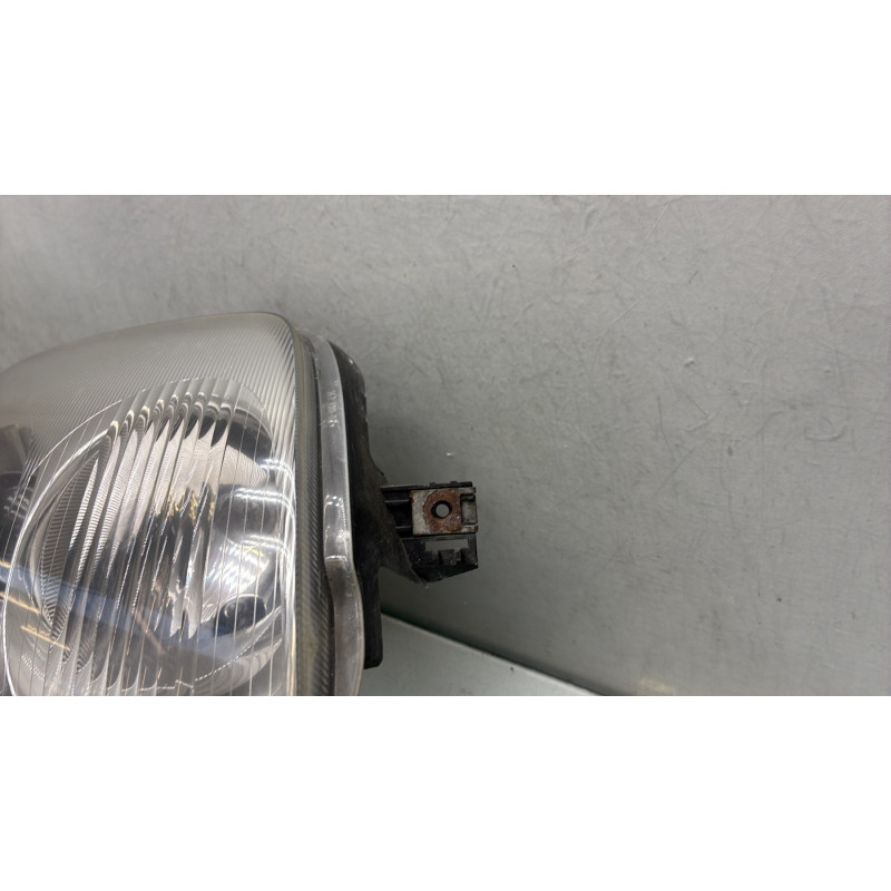 Optique avant principal droit (feux)(phare) RENAULT CLIO 2 Photo n°3