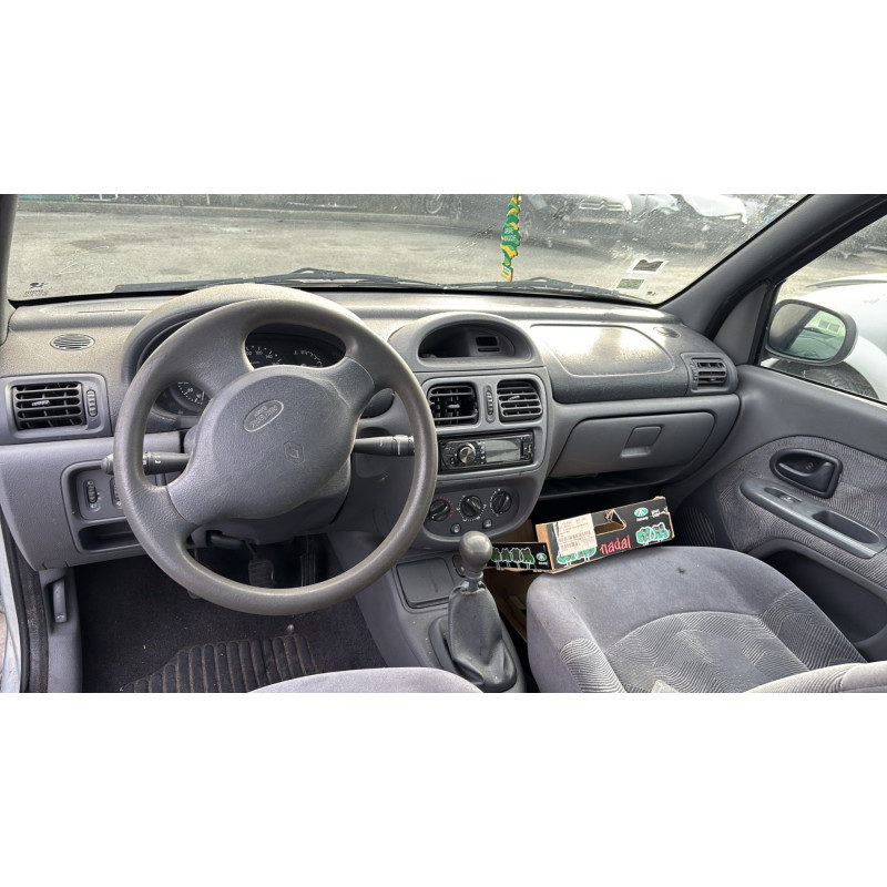Retroviseur droit RENAULT CLIO 2 Photo n°19