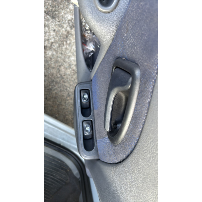 Retroviseur droit RENAULT CLIO 2 Photo n°17