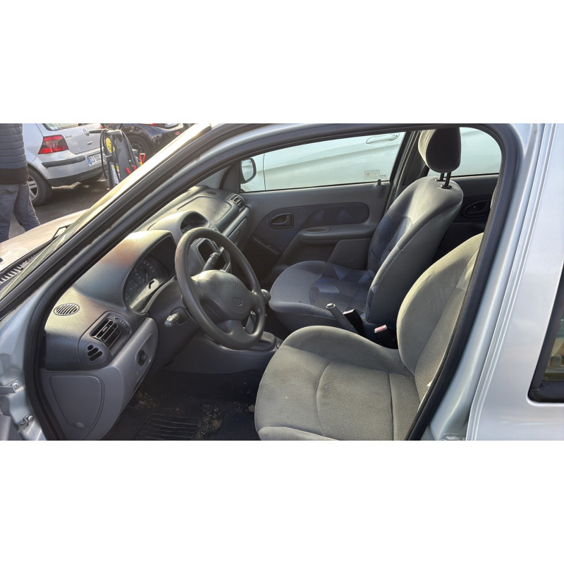 Retroviseur droit RENAULT CLIO 2 Photo n°18