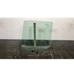 Vitre arriere droit RENAULT CLIO 2