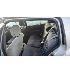 Vitre arriere droit RENAULT CLIO 2