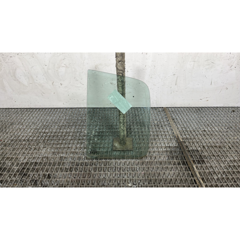 Custode arriere gauche (porte) RENAULT CLIO 2 Photo n°1