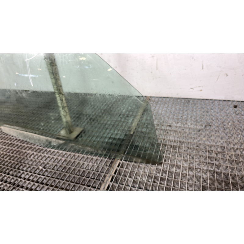 Vitre avant droit RENAULT CLIO 2 Photo n°2