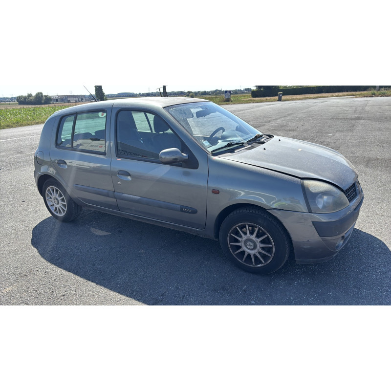 Eclairage de plaque RENAULT CLIO 2 Photo n°10