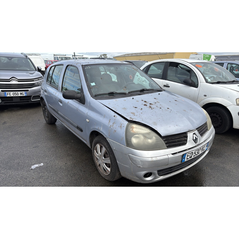 Feu arriere principal gauche (feux) RENAULT CLIO 2 Photo n°5