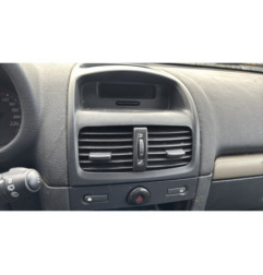 Feu arriere principal gauche (feux) RENAULT CLIO 2