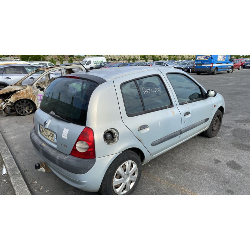 Feu arriere principal droit (feux) RENAULT CLIO 2 Photo n°8