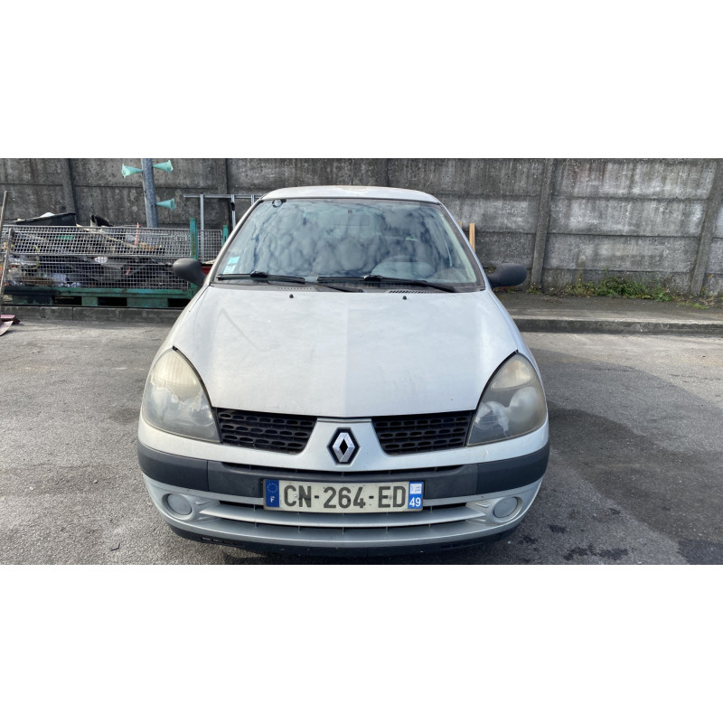 Feu arriere principal droit (feux) RENAULT CLIO 2 Photo n°13