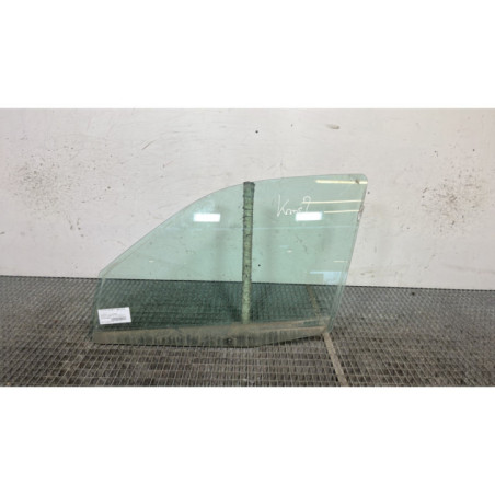 Vitre avant gauche RENAULT CLIO 2 Photo n°1