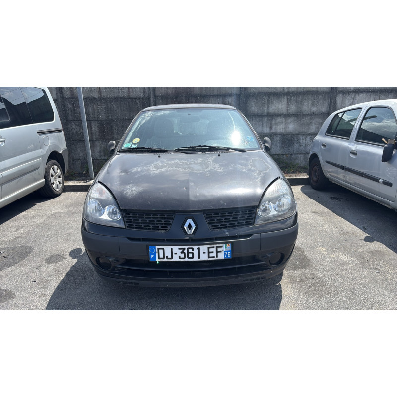 Vitre avant gauche RENAULT CLIO 2 Photo n°12