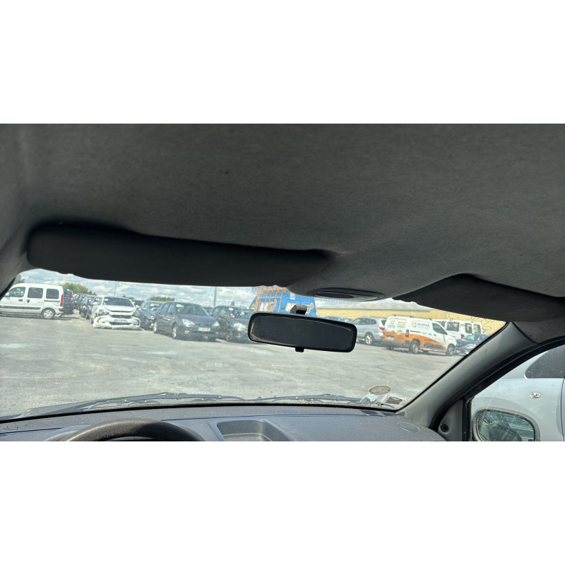 Vitre avant gauche RENAULT CLIO 2 Photo n°15