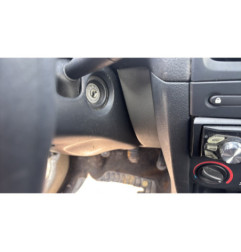 Vitre avant gauche RENAULT CLIO 2
