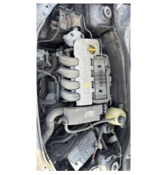 Vitre avant gauche RENAULT CLIO 2