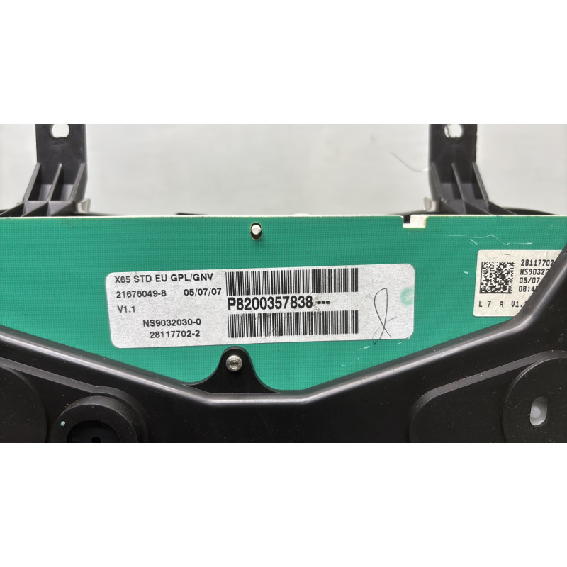 Compteur RENAULT CLIO 2 CAMPUS Photo n°6