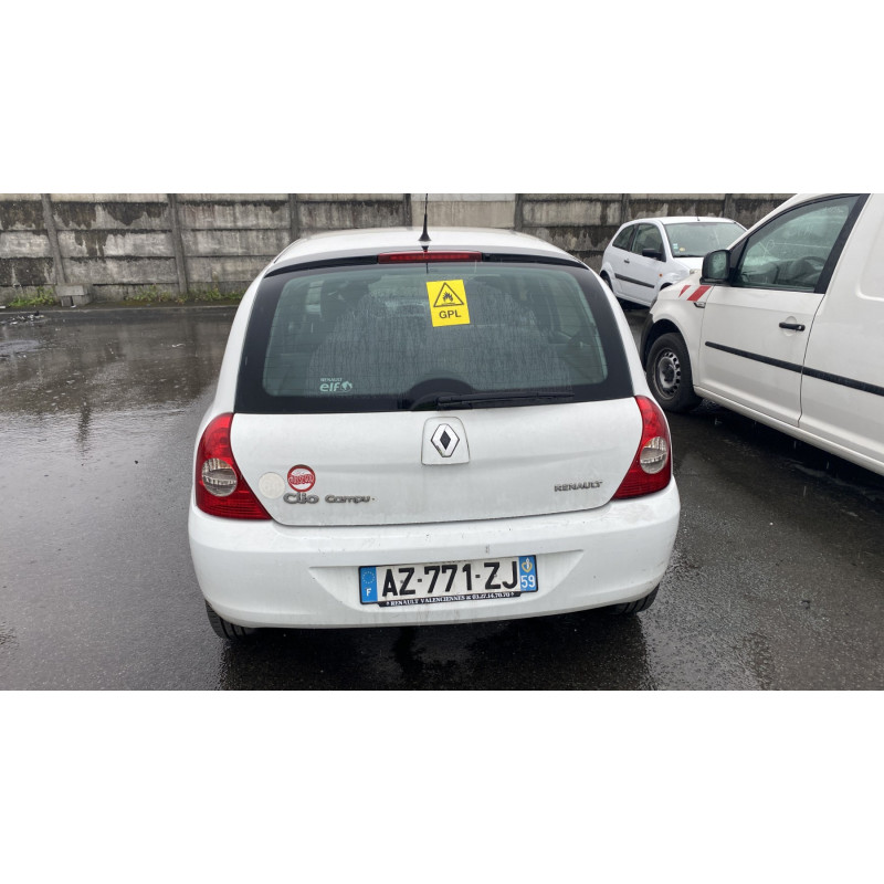 Alternateur RENAULT CLIO 2 CAMPUS Photo n°8