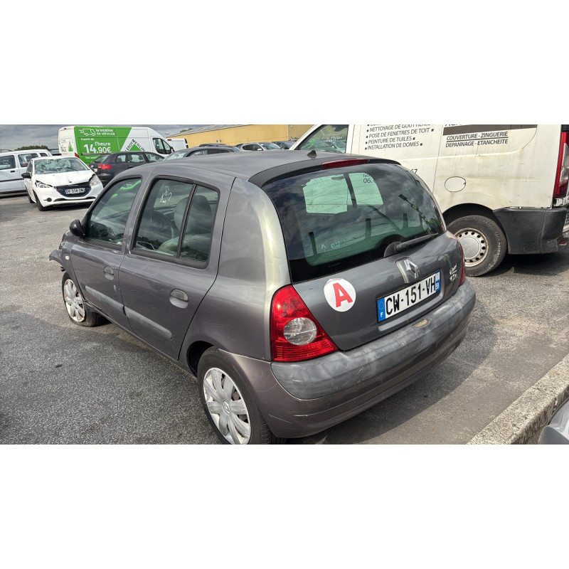 Feu arriere principal droit (feux) RENAULT CLIO 2 Photo n°8