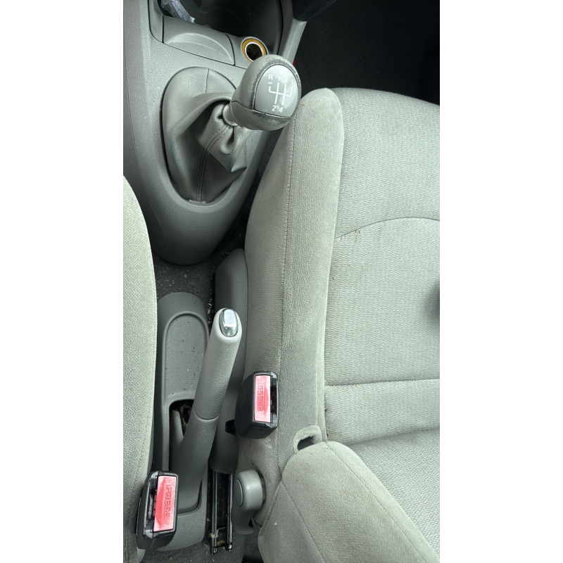 Arret de porte avant droit RENAULT CLIO 2 Photo n°18