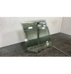 Vitre arriere droit RENAULT CLIO 2