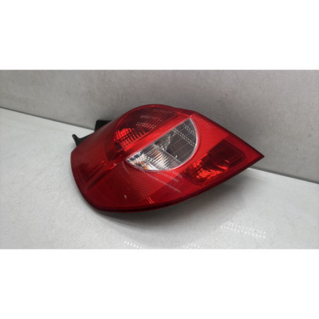 Feu arriere principal gauche (feux) RENAULT CLIO 3 Photo n°1