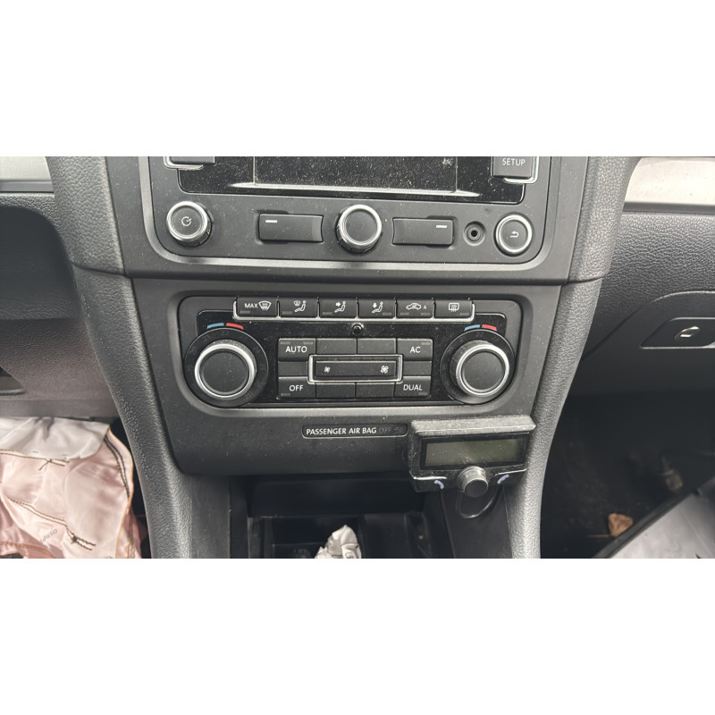 Feu arriere secondaire gauche (feux) VOLKSWAGEN GOLF 6 Photo n°19