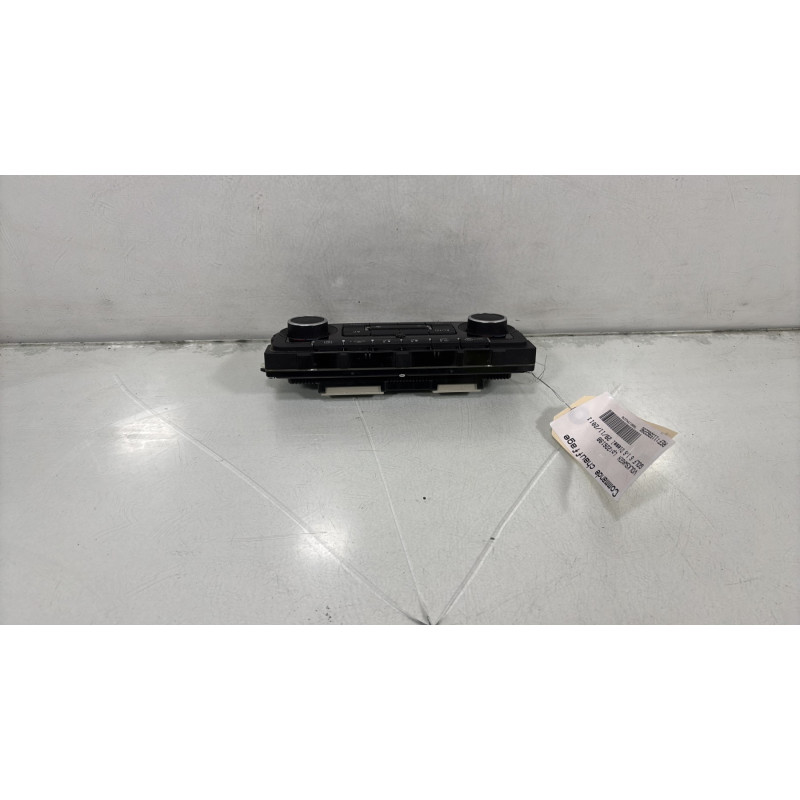 Commande chauffage VOLKSWAGEN GOLF 6 Photo n°3