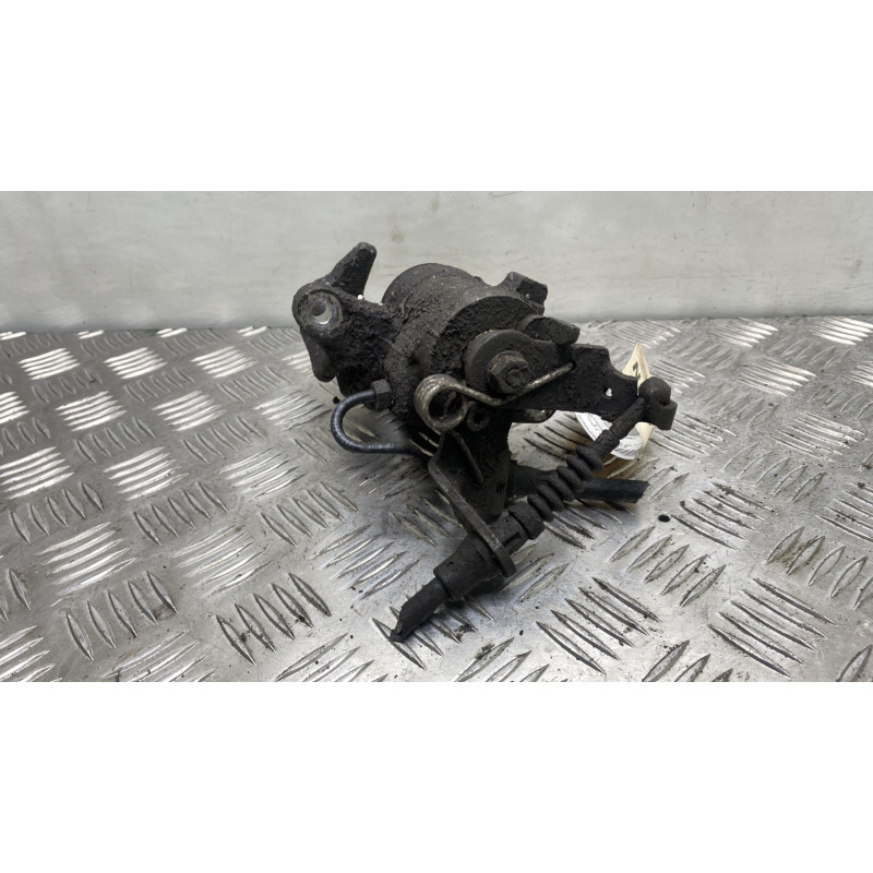 Etrier arriere gauche (freinage) VOLKSWAGEN GOLF 6 Photo n°3