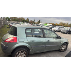 Vitre avant gauche RENAULT MEGANE 2