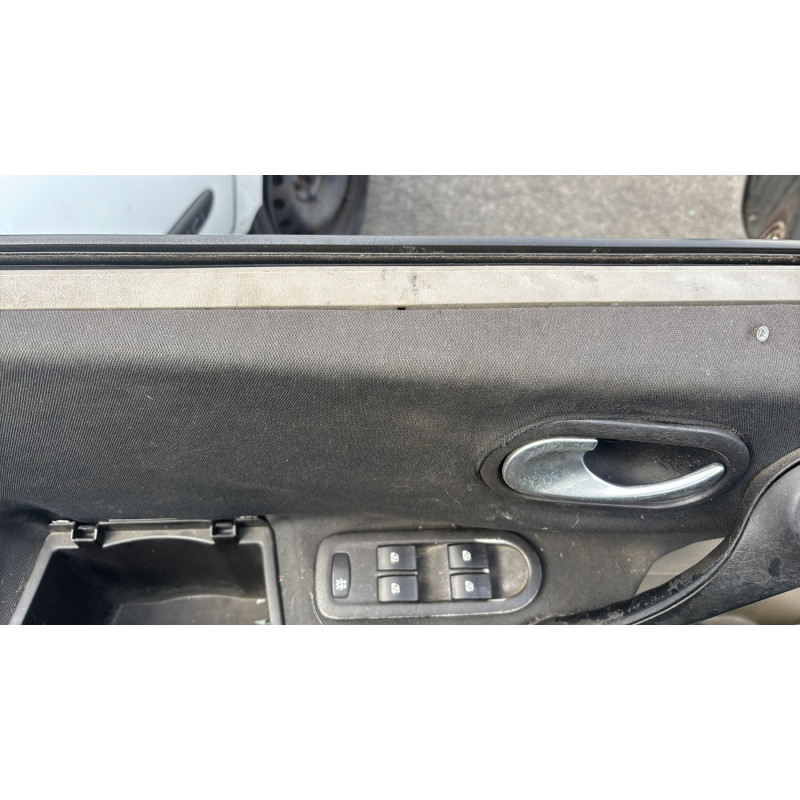Vitre avant gauche RENAULT MEGANE 2 Photo n°15