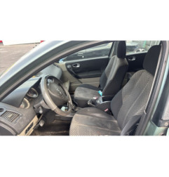 Vitre avant gauche RENAULT MEGANE 2