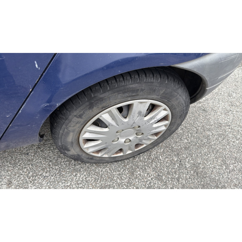 Custode arriere gauche (porte) RENAULT CLIO 2 Photo n°14