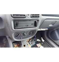 Custode arriere gauche (porte) RENAULT CLIO 2