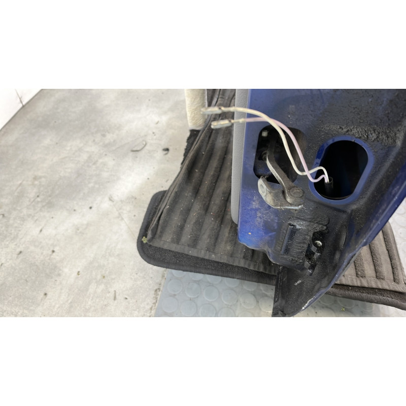 Porte arriere gauche RENAULT CLIO 2 Photo n°5