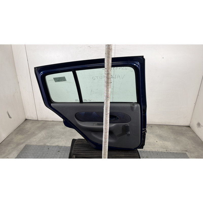 Porte arriere gauche RENAULT CLIO 2 Photo n°6