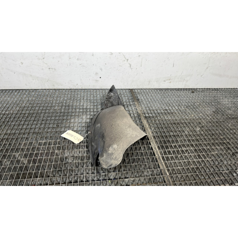 Pare boue arriere droit RENAULT CLIO 2 Photo n°2