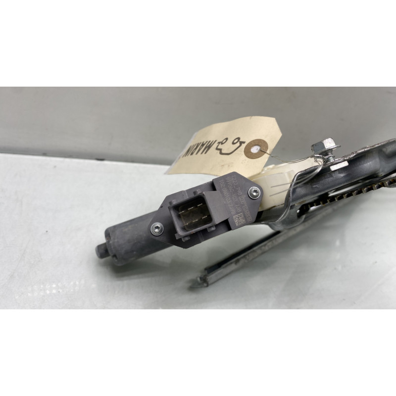 Leve vitre electrique avant droit TOYOTA AVENSIS 2 Photo n°3