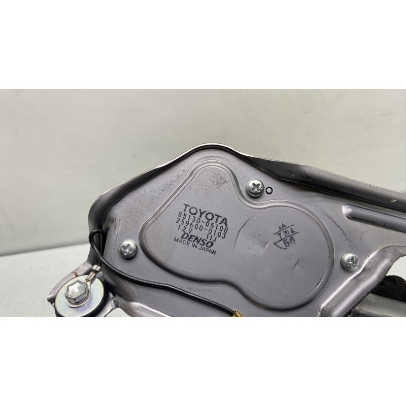 Moteur essuie glace arriere TOYOTA AVENSIS 2 Photo n°4